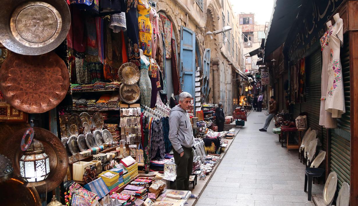 Jadi Pasar Tertua dan Terbesar di Mesir, Pasar Al Khalili Ini Banyak Menyediakan Oleh-oleh Murah Guys