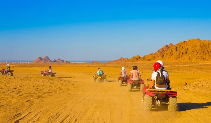 Unik dan Seru Menikmati Pagi dengan Naik ATV di Sharm El Sheikh Mesir