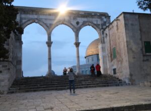Paket Tour Aqsa