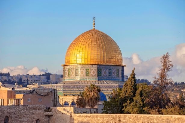 Paket Tour Aqsa 2024 Terbaik dan Terlengkap