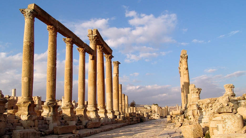 4 Tips Liburan Musim Panas di Tour Jordan Aqsa Mesir