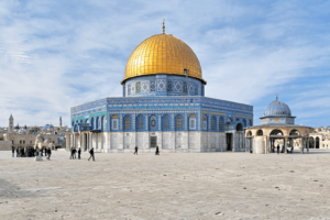 Referensi Wisata Sejarah, Alam dan Budaya yang Perlu di Kunjungi Sahabat Tour aqsa di Mesir