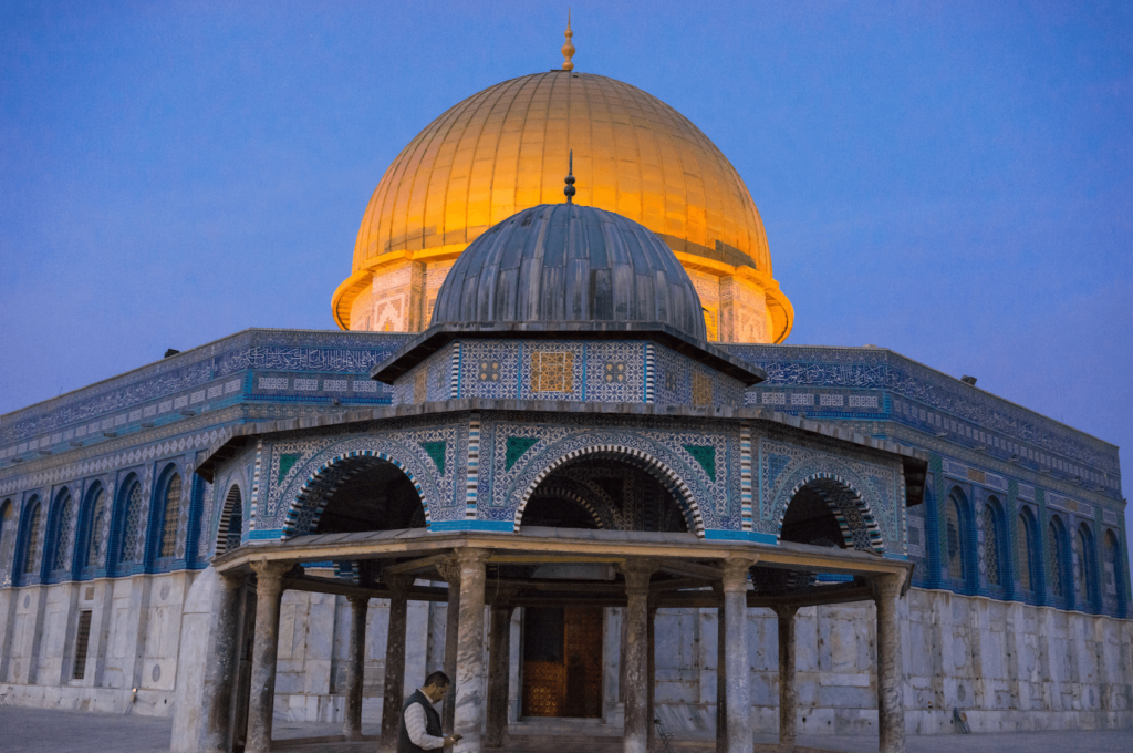 Biaya Tour Aqsa Jordan Mesir Satutours