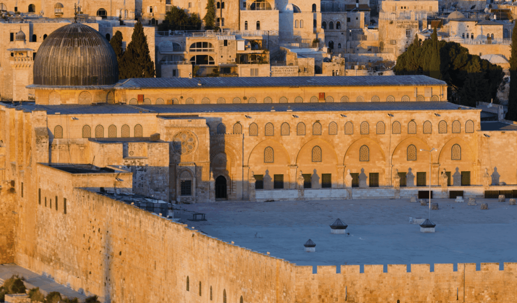 Daftar Sekarang! Tour Aqsa Jordan Mesir Seat Terbatas