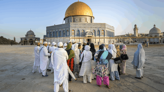 Tour Masjidil Aqsa: Air Mata Haru Jamaah Indonesia