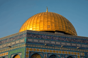 Apakah Ada Waktu Khusus atau Musim Terbaik untuk Ikut Tour Aqsa?