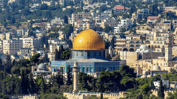 Apakah Anda Perlu Vaksinasi Sebelum Mengikuti Tour Aqsa?