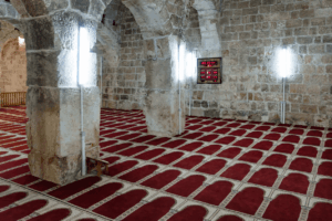 Maskapai Terbaik untuk Tour Aqsa: Pilih yang Nyaman dan Terjangkau