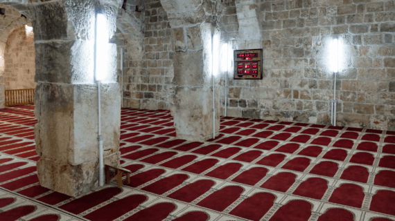 Maskapai Terbaik untuk Tour Aqsa: Pilih yang Nyaman dan Terjangkau