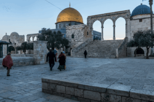 Perbedaan Tour Aqsa dan Ziarah Biasa: Apa yang Membuatnya Istimewa?