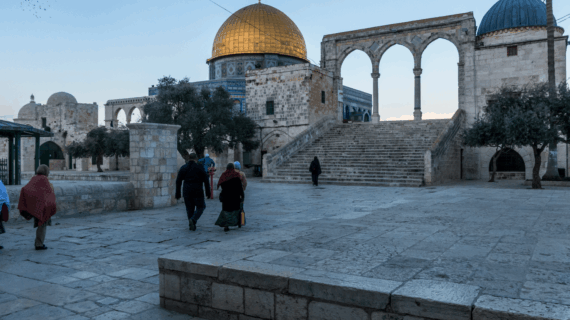 Perbedaan Tour Aqsa dan Ziarah Biasa: Apa yang Membuatnya Istimewa?