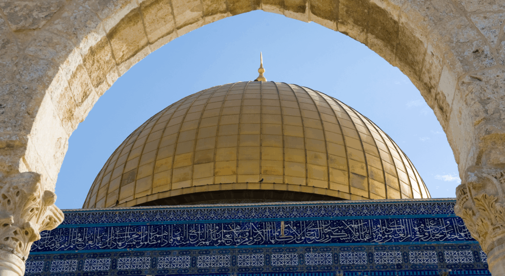 Tour Aqsa untuk Santri – Sebagai Hadiah Kado Hafidz Qur’an