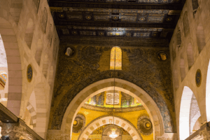 Apakah Wanita Boleh Masuk ke Masjidil Aqsa?