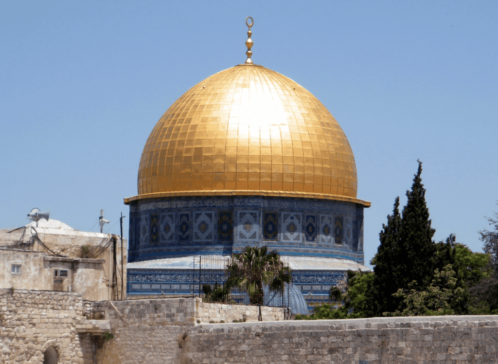 Tour Aqsa Lewat Cairo atau Amman – Mana yang Lebih Mudah?
