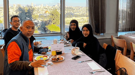 Paket Tour Aqsa Ramah Anak dan Orang Tua