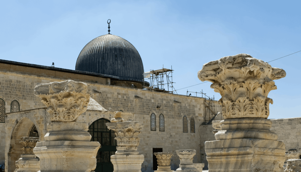 Tour Mesir Aqso Jordan 2026: Destinasi Islami yang Wajib Dikunjungi