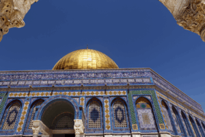 Tour Aqsa Bekasi Desember: Paket Akhir Tahun ke Bumi Para Nabi